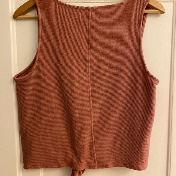 Texture and Thread mauve colored tank - Picture 4 of 4